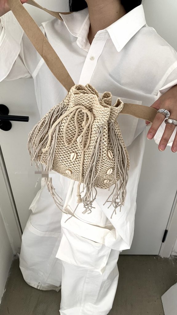 Large Capacity Vacation Shell Tassel Long Strap Crossbody Shoulder Bag for Women