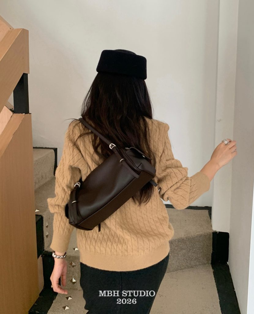 MBH Top-Grain Leather Double-Pocket Baguette Bag Minimalist Commuter Underarm Shoulder Bag